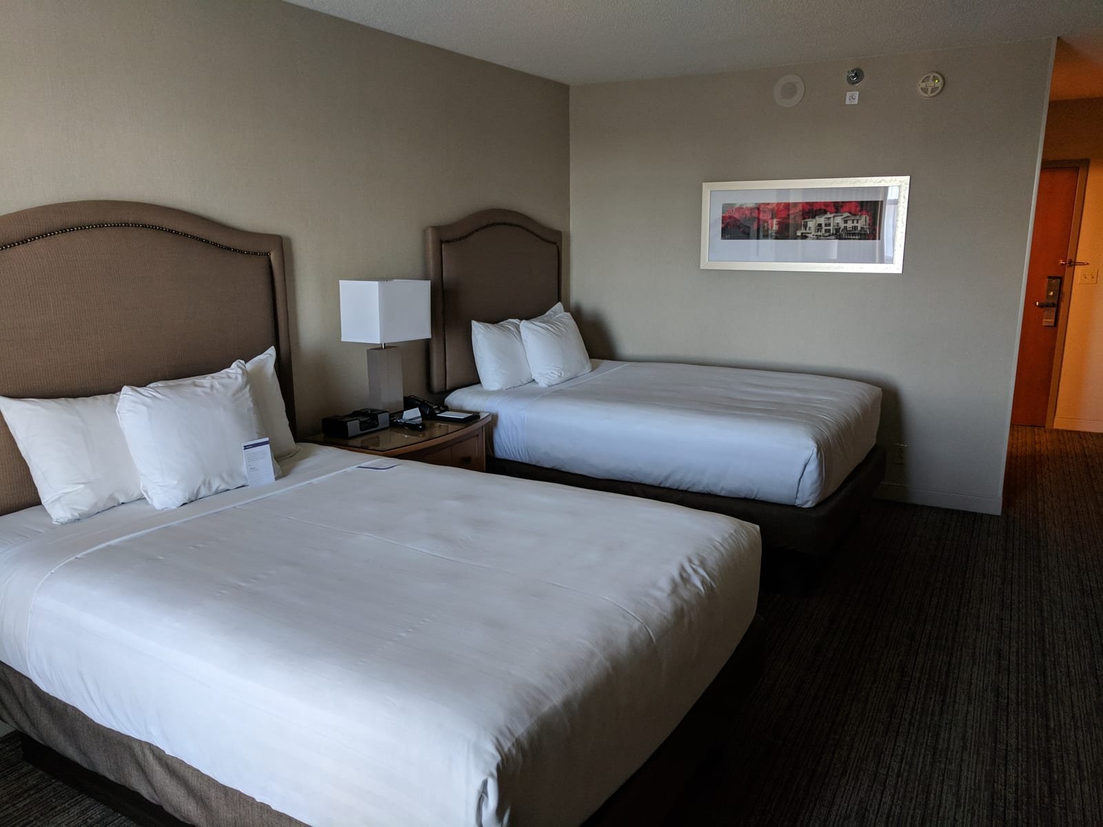 One-Bedroom Apartment — Four Single Beds